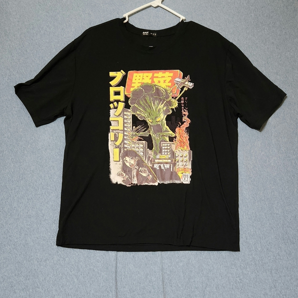 Romwe black character tee shirt. Size large